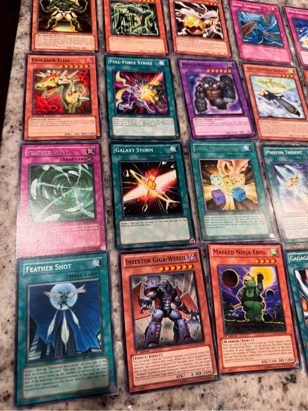 Yu-Gi-Oh! 160 Card Lot - Mixed Colors YGO2-9